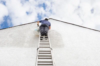Peinture extérieure à Florac Trois Rivières — façades et ravalement